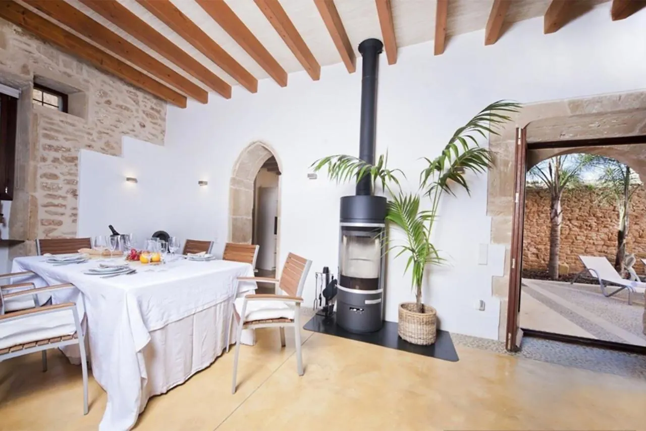 Casa Murallas Para 6 Con Piscina En Alcudia Cerca De Playas アルクディア